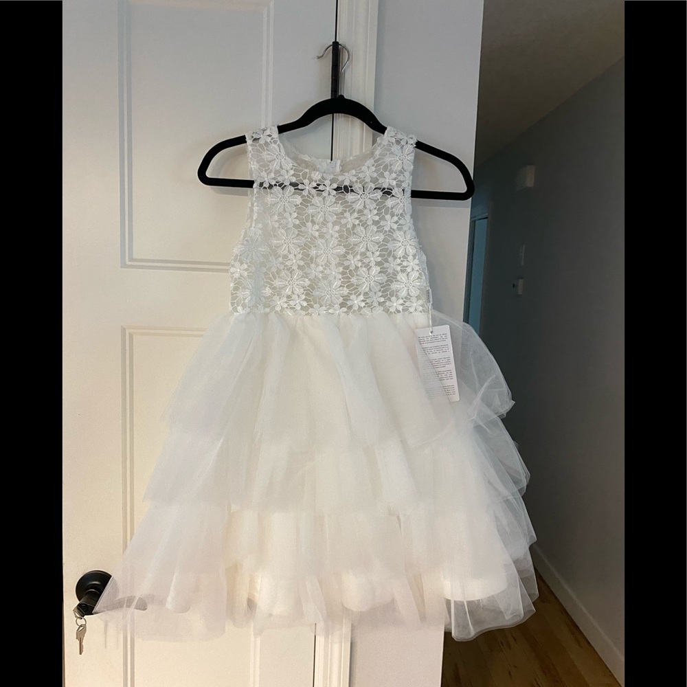 JJ’s house  girl dress